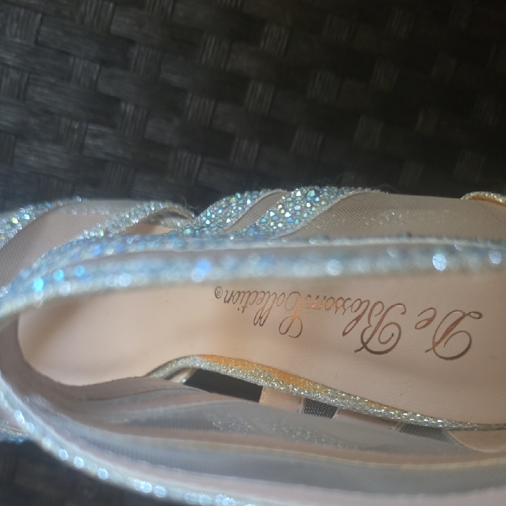 De Blossom Collection Silver Sparkle Heels - Picture 4 of 7